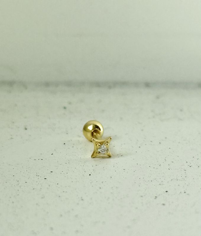 Emilia Ear Piercing 18k Gold 1pcs