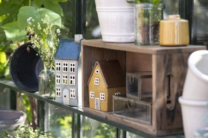 Hovedbilde nyhavn hus brunt tak u|skorstein