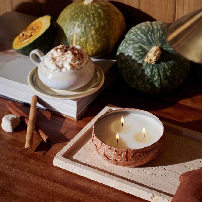 Hovedbilde Voluspa 3 wick Tin Candle 40t - Pumpkin Spiced ...