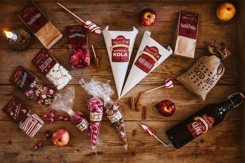 Mathildas Julekarameller) 400g