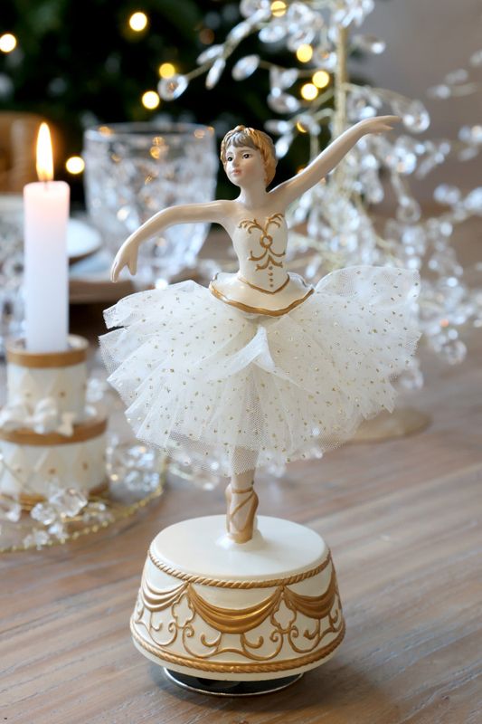 Noël Ballerina m. tyllskørt Spilledåse