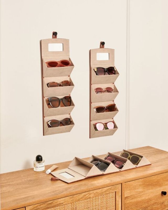 FOLD-OUT SUNGLASSES TRAVEL CASE | Cognac